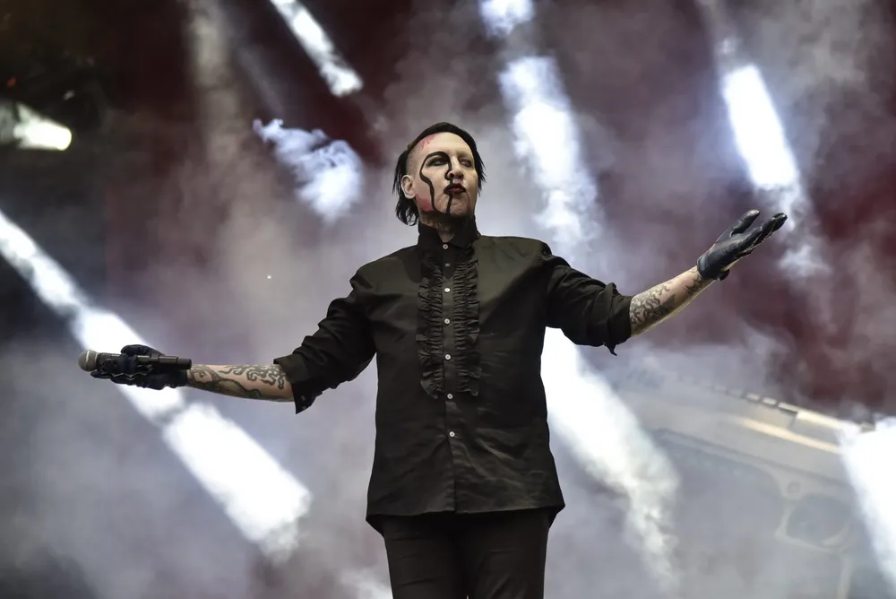 CO-Marilyn-Manson-hell-and-heaven-scaled